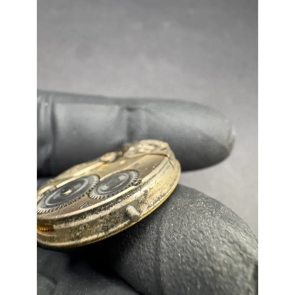 Vintage Elgin Pocket Watch Movement Gold Tone 14.9MM For Parts/Repair